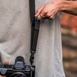 WANDRD Sling Strap - Comfortabele en duurzame draagriem voor fotografen